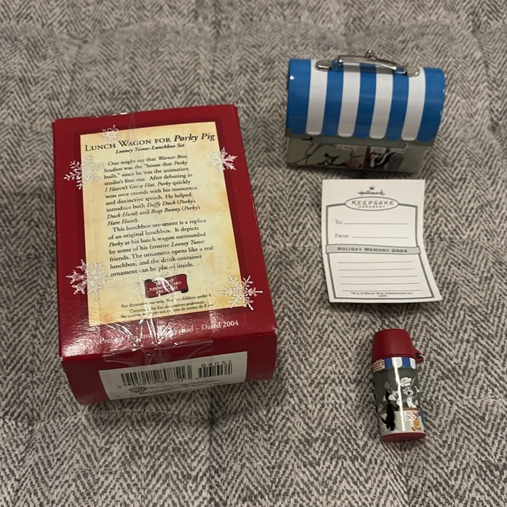 2004 Hallmark Christmas ornament featuring lunch wagon for Porky Pig